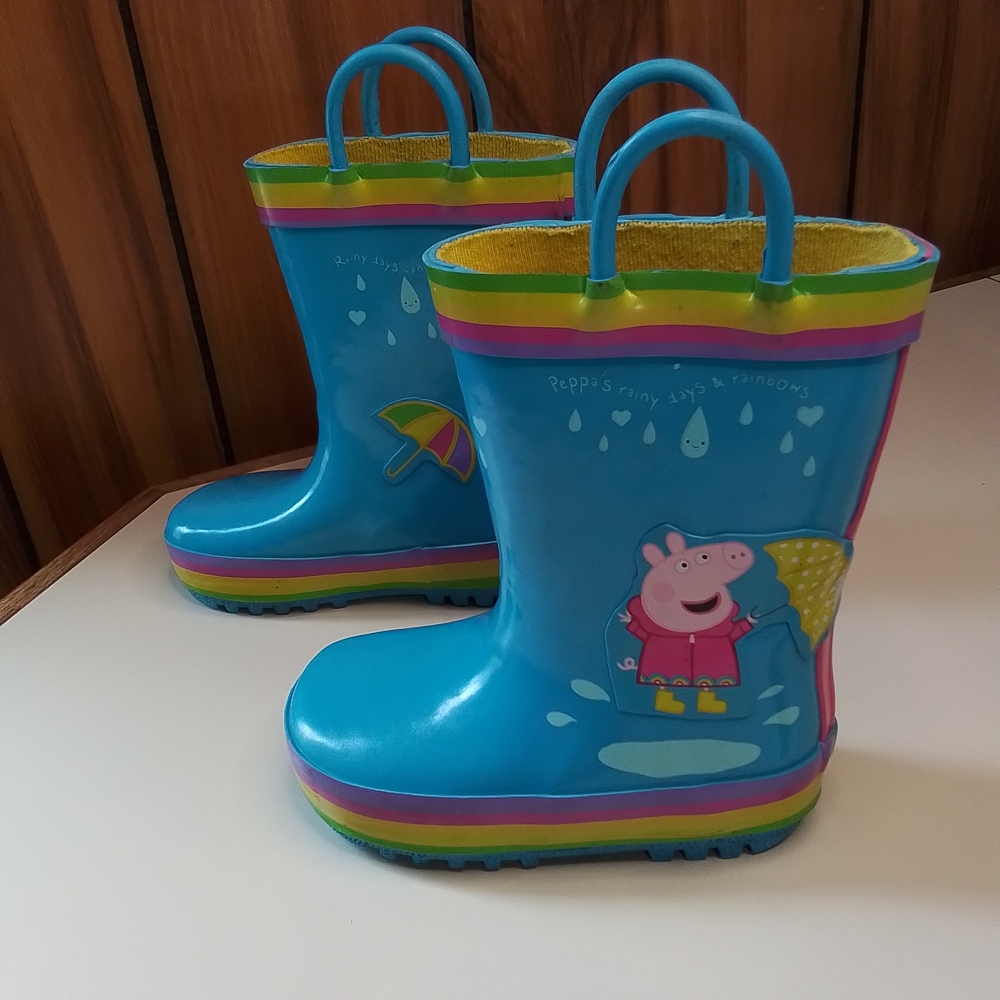 Peppa Pig Girls Size 5-6 Rain Boots Blue Pull On Lined Shoes